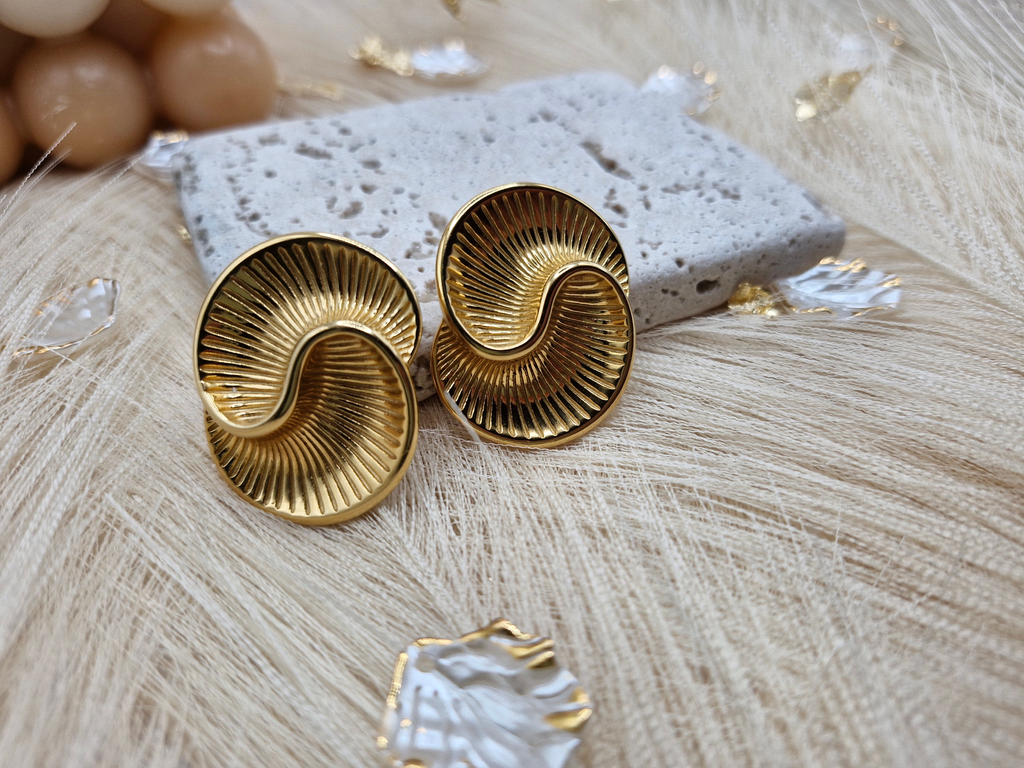 Boucles d'oreilles Pom-Kannèl